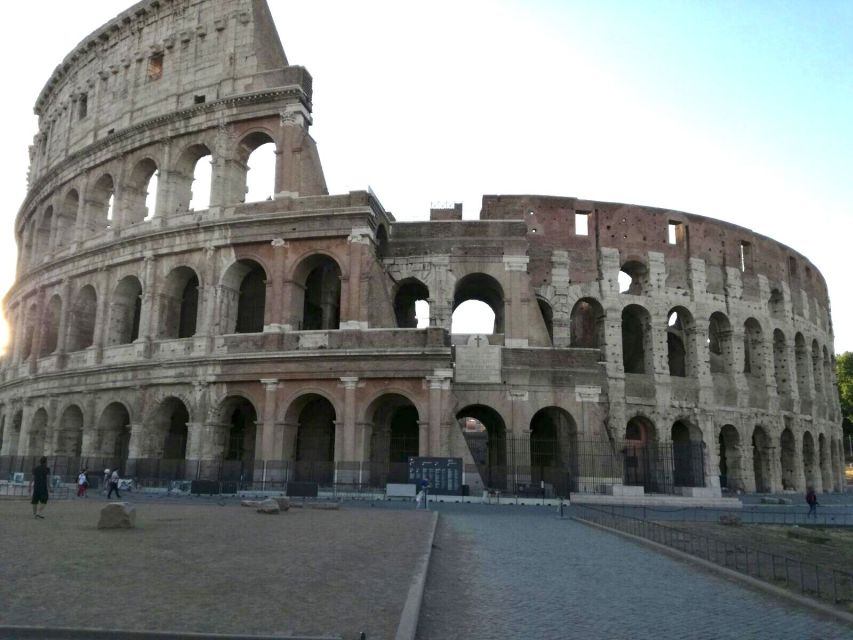 Rome: Colosseum and Palatine Hill Guided Walking Tour - Where you start: Gladiator Tours by Ludus Magnus