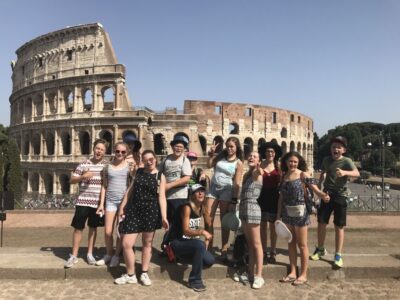 Rome: Colosseum and Roman Forum Small Group Tour in German - Entering the Colosseum without the biggest lines