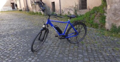Rome: Electric Bike Rental with Helmet - Choosing your day: city-center highlights or the Appian Way stretch