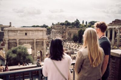 Rome: Guided Colosseum Arena & Forum Experience - Meeting Near Piazza Venezia: Find Your Guide and Set the Tone