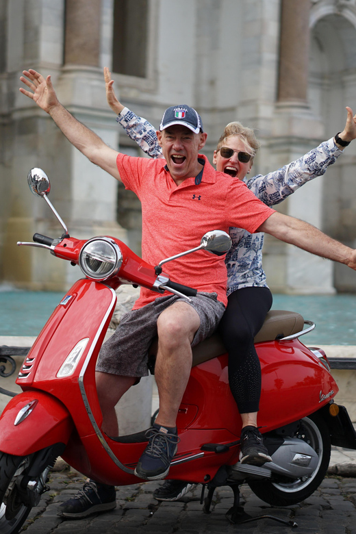 Rome: Hidden Gems Guided Vespa Tour with Photos - Circus Maximus Ride-By: Chariot-Era History, Street-Level Views