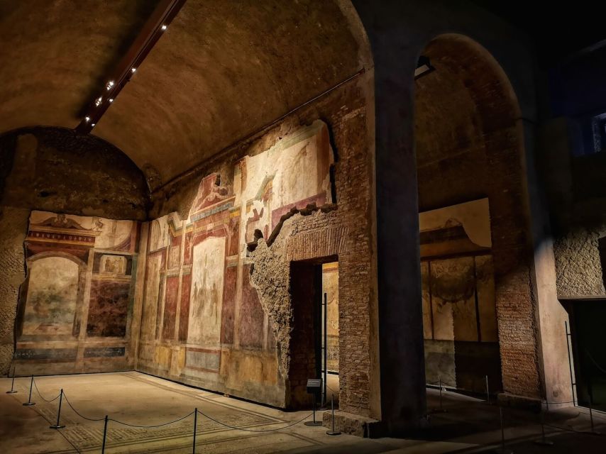 Rome: Houses of Augustus and Livia Private Tour - House of Augustus: preserved rooms and paintings you can actually see