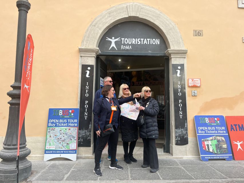 Rome: Palazzo Braschi Reserved Entrance Ticket - What you see in Palazzo Braschi: art, photos, statues, and Morelli’s style