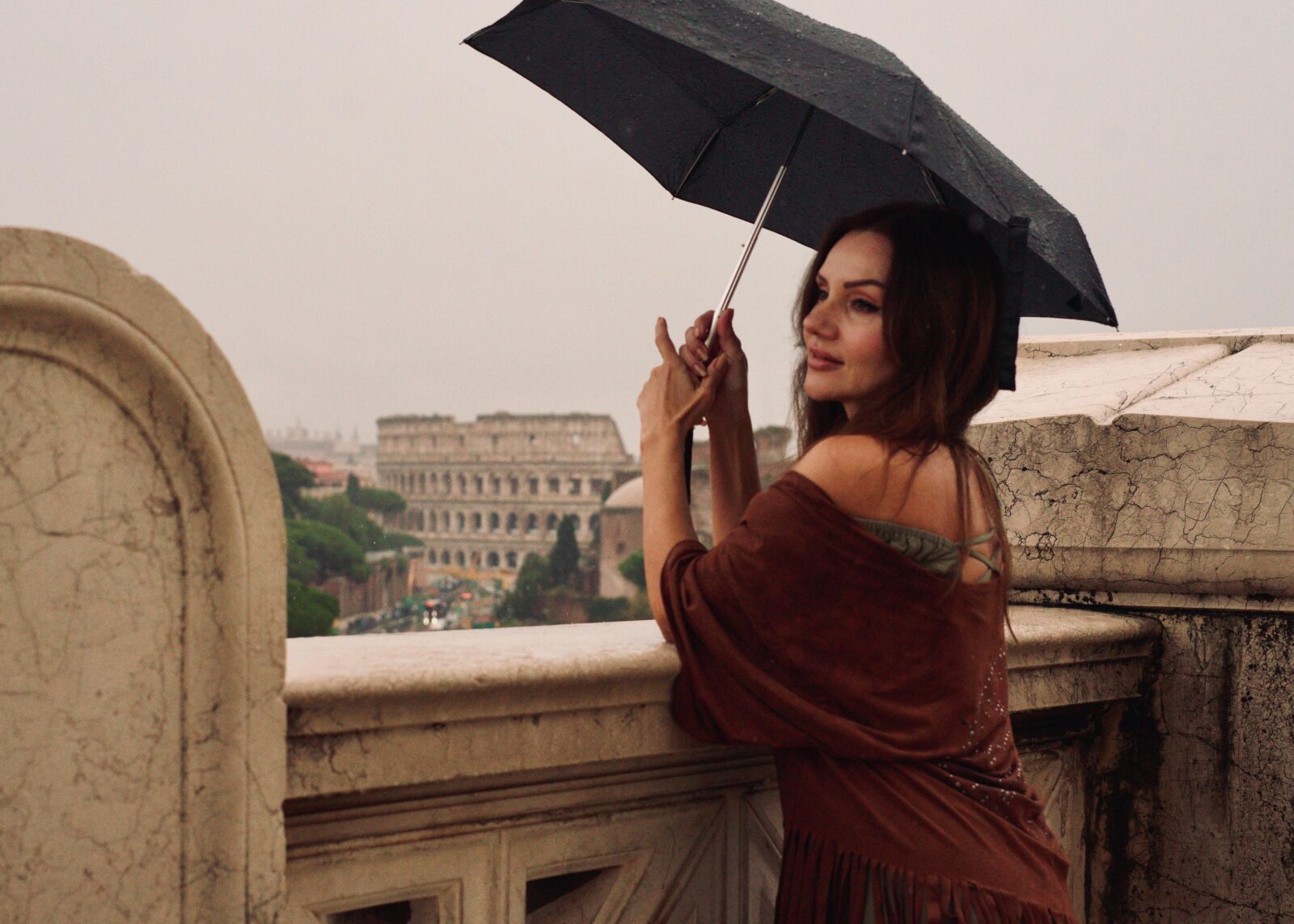 Rome: Private Couple Photoshoot with Candid & Romantic Times - Marriage proposals and custom ideas: ask ahead