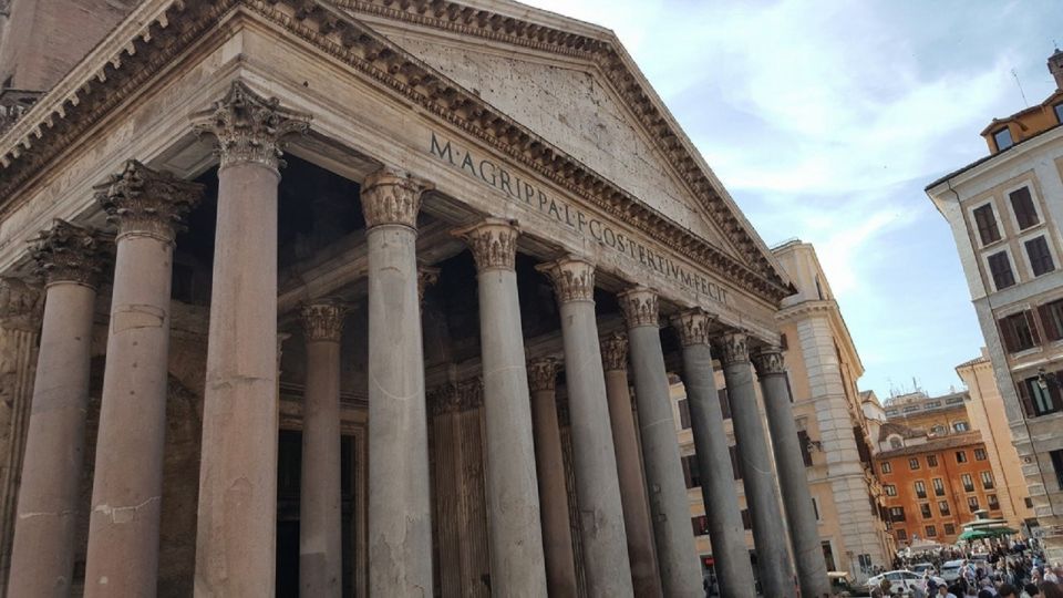 Rome: Private Day Tour with Transportation - How This Private Mercedes Tour Keeps Rome Manageable