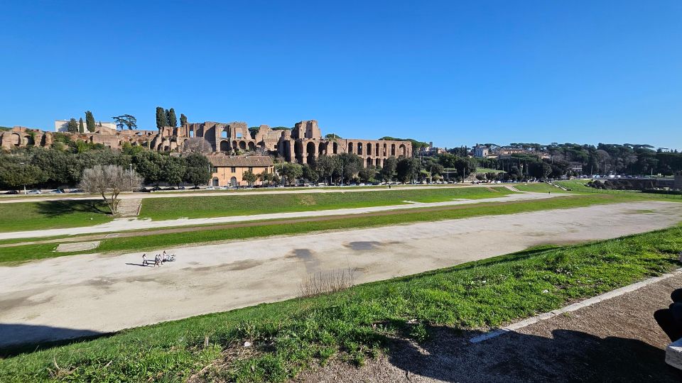 Rome: Private Sightseeing Day Tour from Civitavecchia Port - Entering the Colosseum and Roman Forum zone (and what to plan)