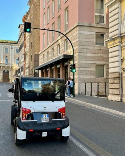 Rome: Private Tour by Golf Cart with Pickup - Gliding Past the Colosseum in About 15 Minutes
