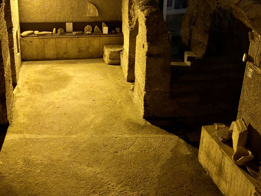 Rome: Private Tour of Navona Square with Undergrounds - Who this tour suits best (and who might skip it)