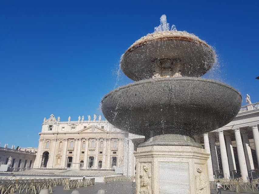 Rome: Vatican Museums and Sistine Chapel, Private Tour - What you’ll want to bring (and what to avoid)