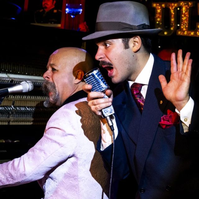 Rome: Wine, Legends, and Burlesque Extravaganza by Night - The burlesque venue experience: forms, tables, and the 15€ first drink