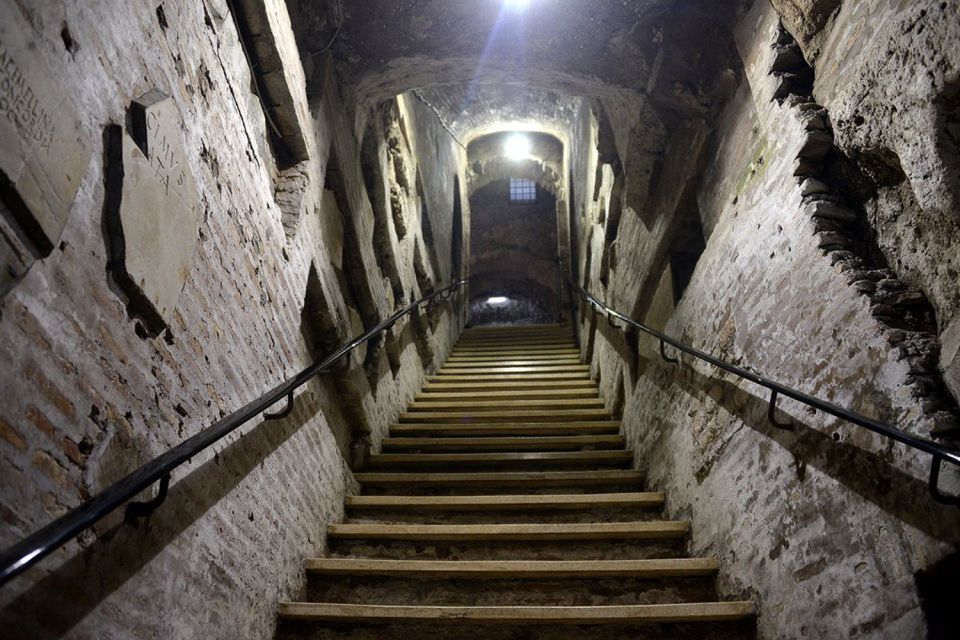 Secrets Below Rome: Tour Catacombs and Ancient Appian Way - Domine Quo Vadis: a short stop with big meaning