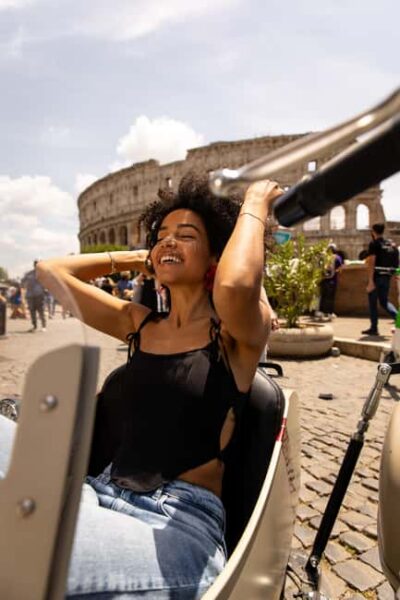 Vespa Sidecar Tour: Highlights of Rome - Meeting at Largo Goldoni and getting set up fast